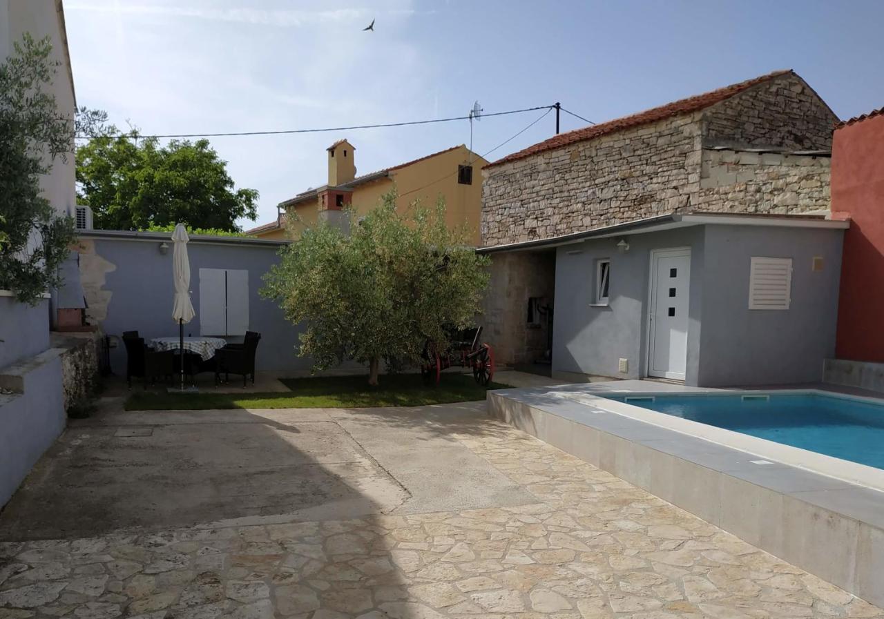 Holiday Home Peruski Peruški Exterior foto