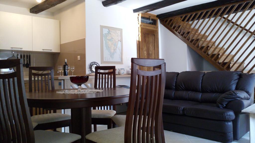 Holiday Home Peruski Peruški Quarto foto